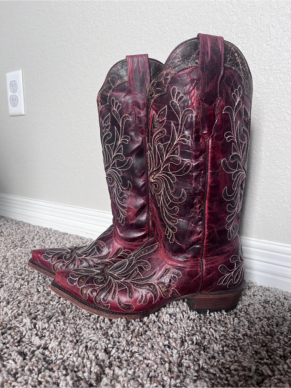 Stetson Burgundy Embroidered Western Heeled Boots